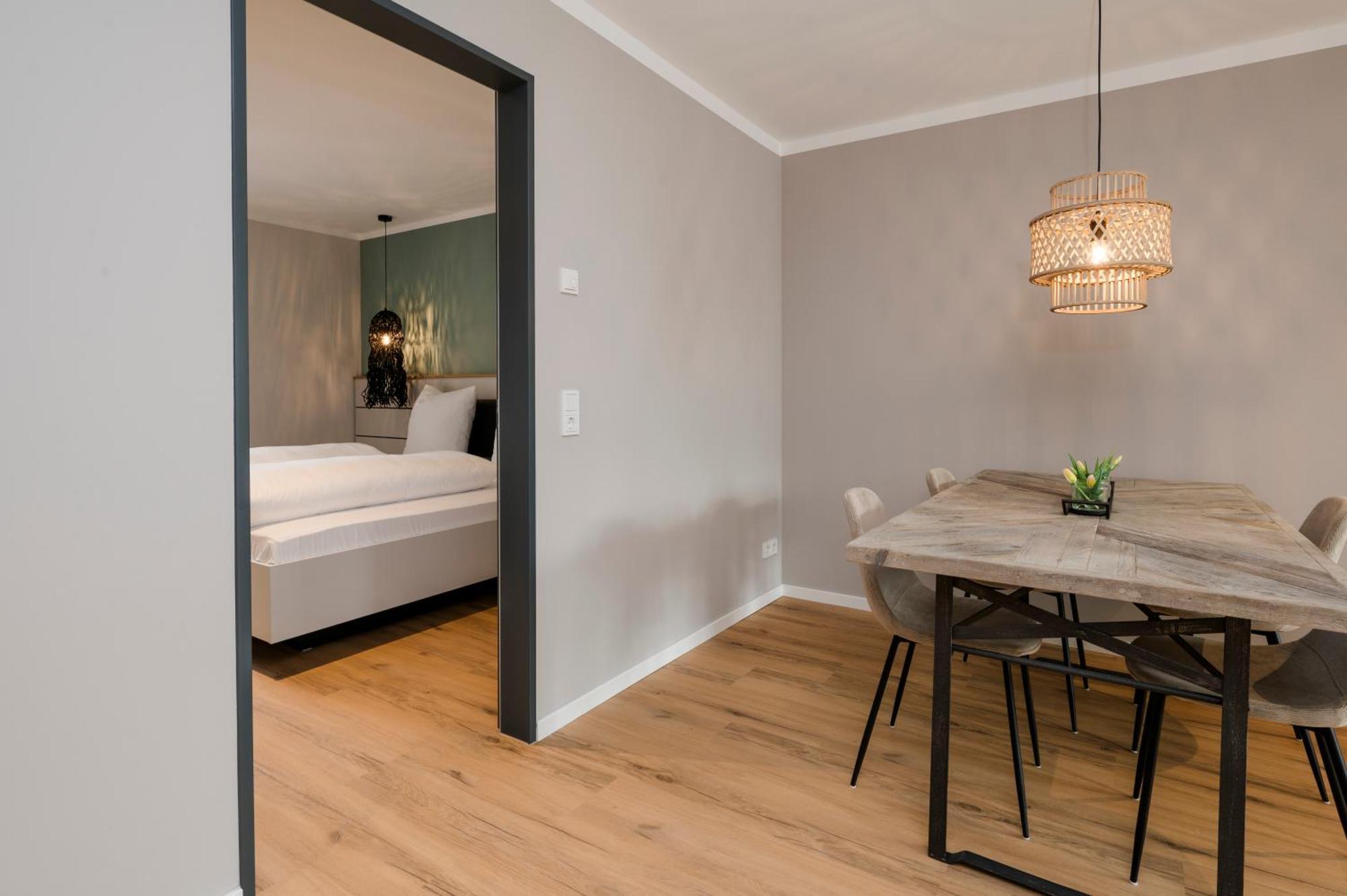 הוסום Apartments By Altes Zollamt מראה חיצוני תמונה