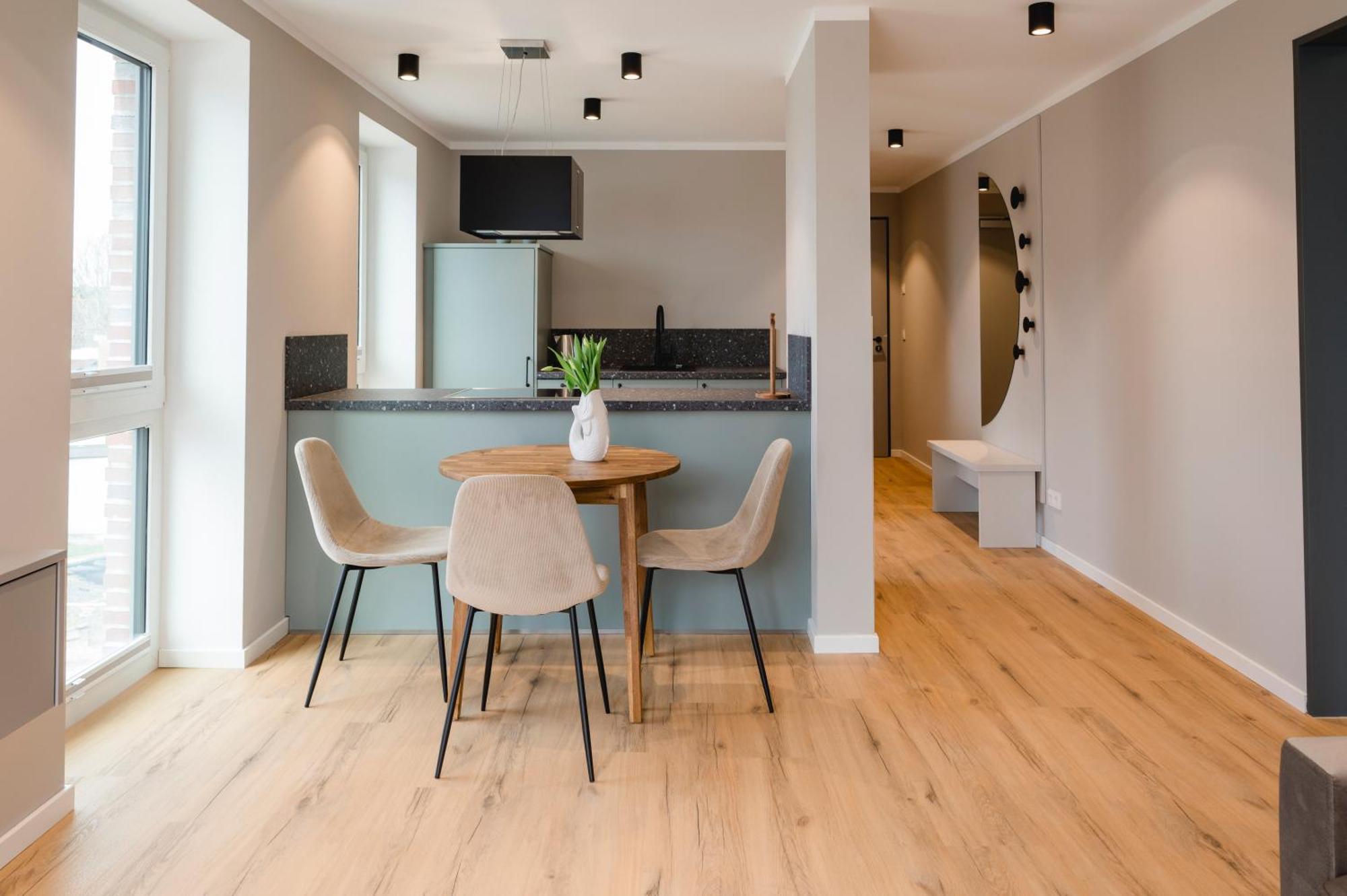 הוסום Apartments By Altes Zollamt מראה חיצוני תמונה